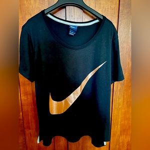 Nike womens Black T-shirt